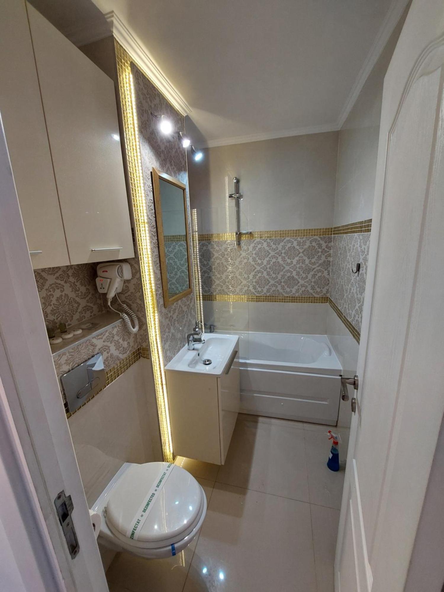 Onyx - Wonder Aparthotel Brasov Ngoại thất bức ảnh