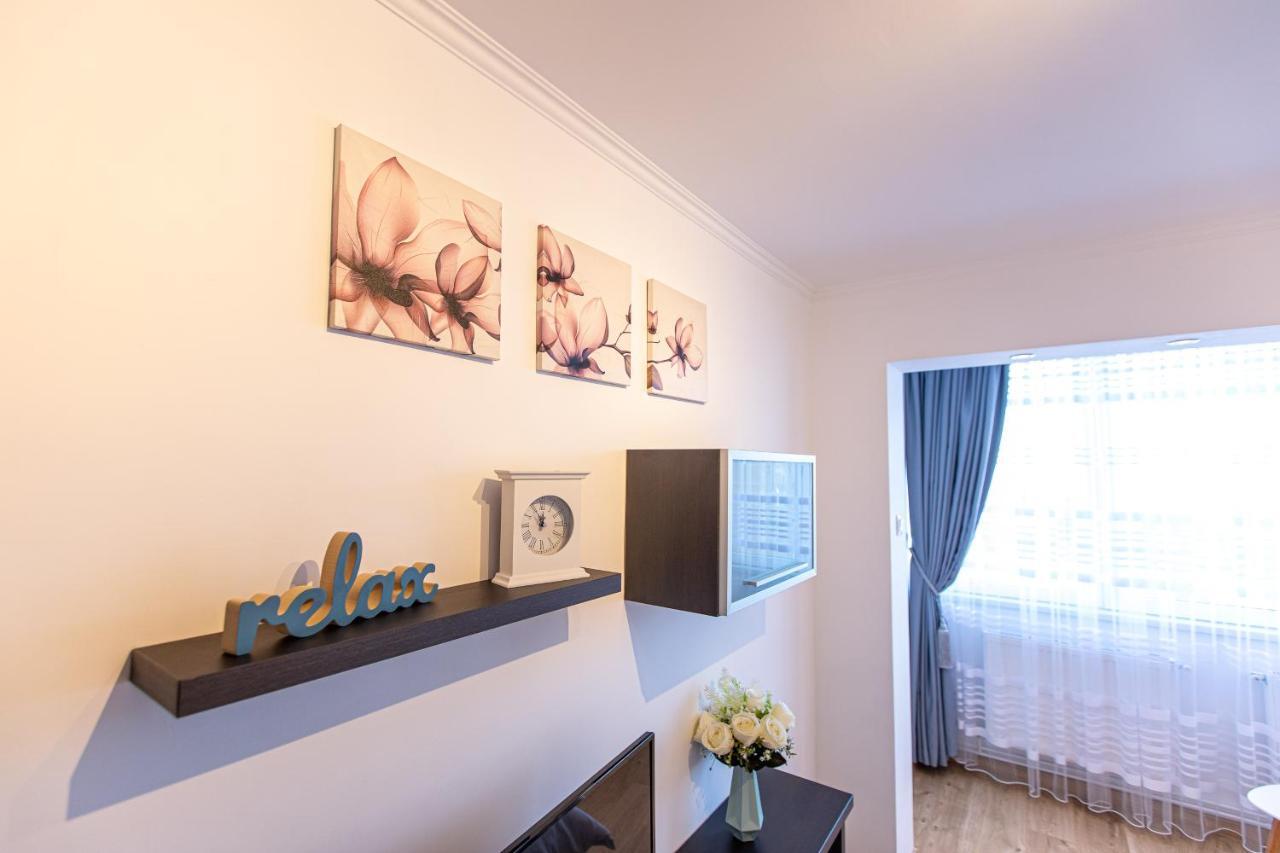 Onyx - Wonder Aparthotel Brasov Ngoại thất bức ảnh
