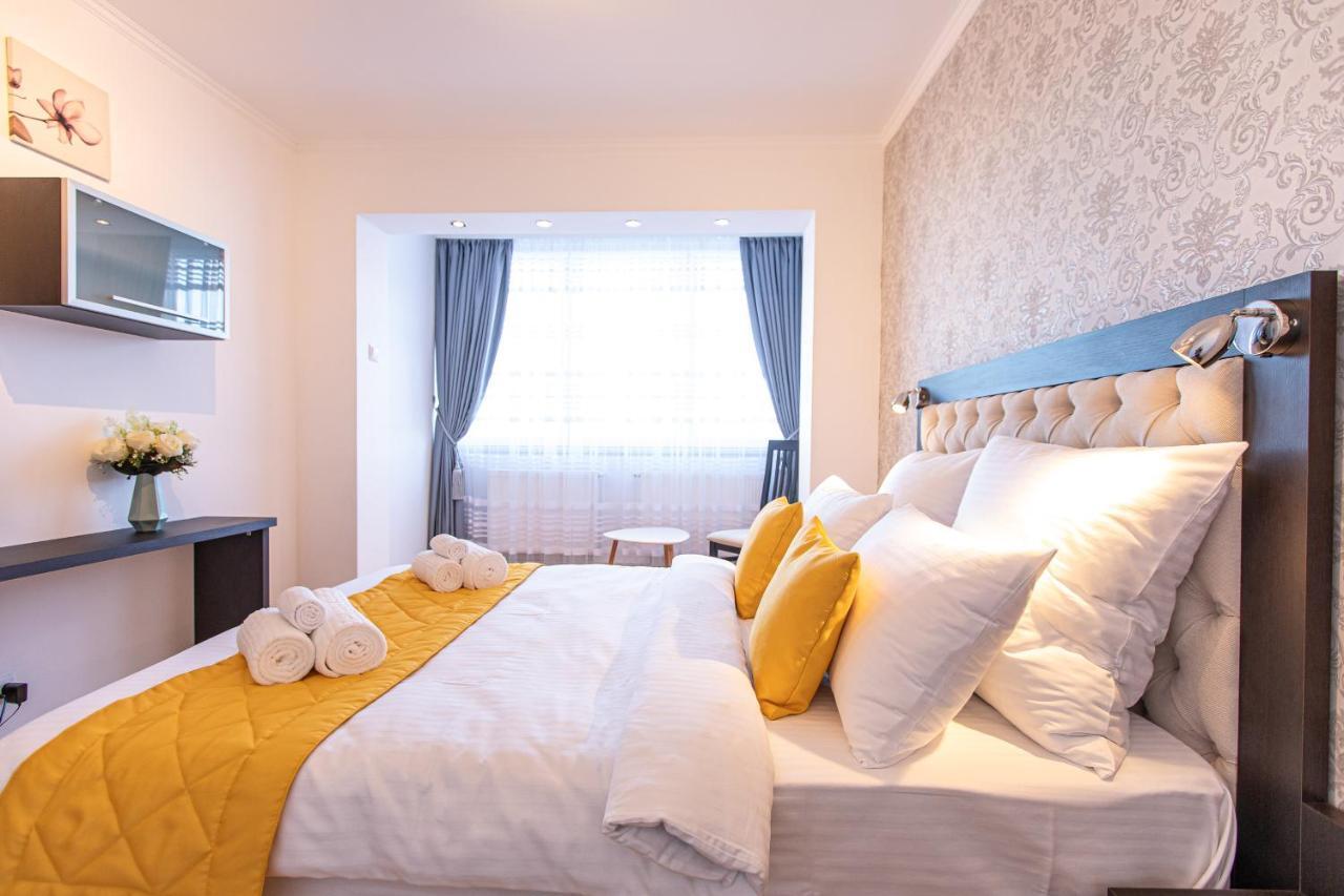 Onyx - Wonder Aparthotel Brasov Ngoại thất bức ảnh